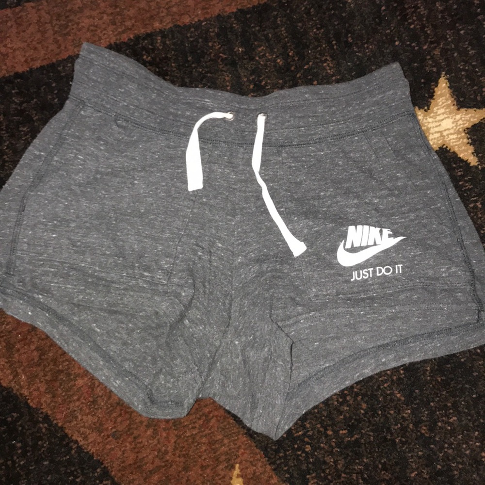 nike shorts